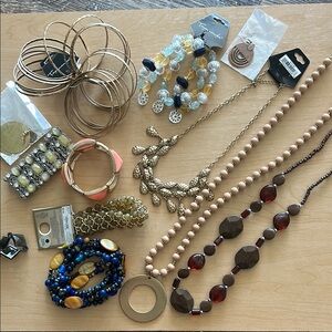 Elegant jewelry lot NWT